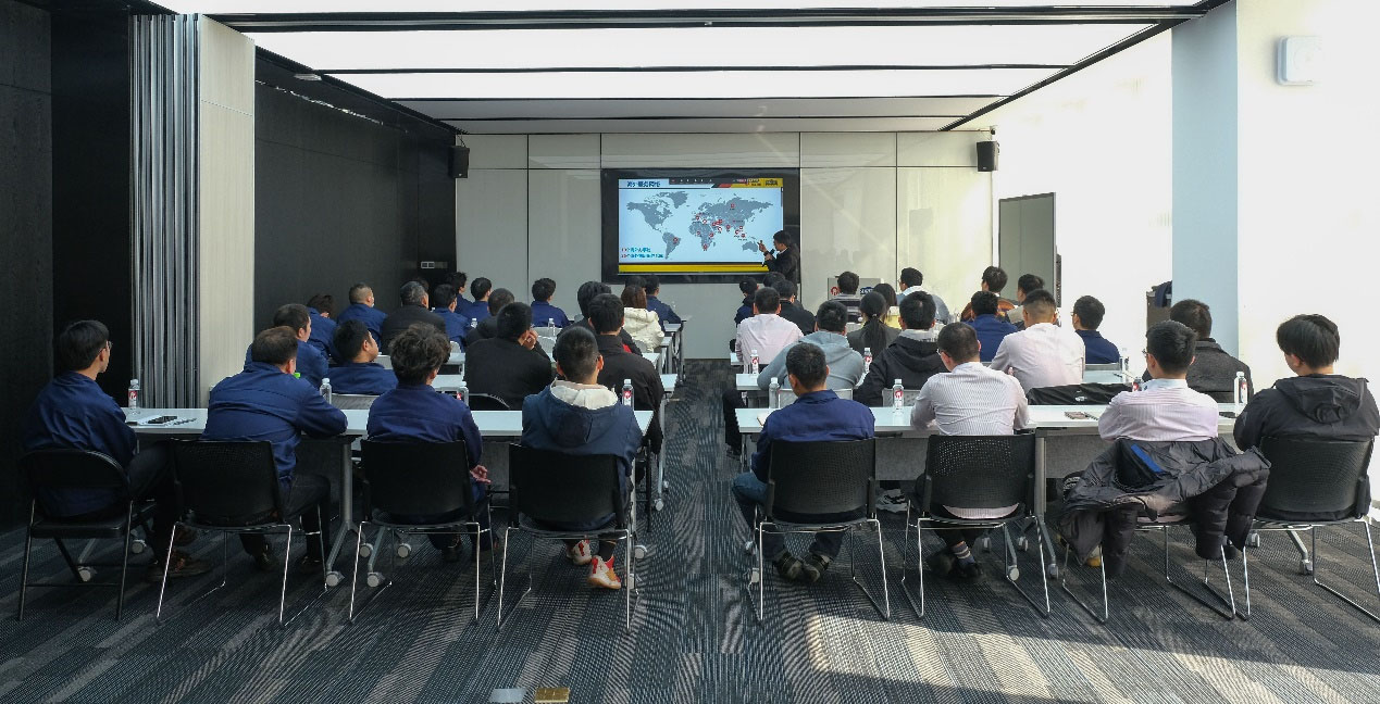 邁向未來 共同成長！泉工股份新員工入職培訓(xùn)圓滿舉行