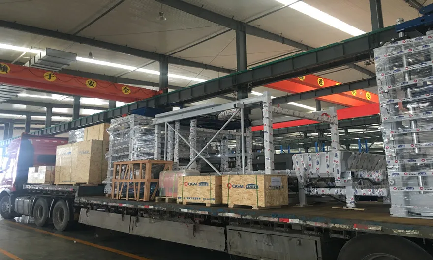 項目發(fā)貨|策尼特ZN900C型全自動砌塊成型生產線發(fā)貨新疆，助力市政建設